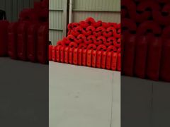 Orange HDPE-Rohr-Schwimmer mit feuerverzinktem Anschluss und PU-Schaum gefüllt zur Auftriebsunterstützung