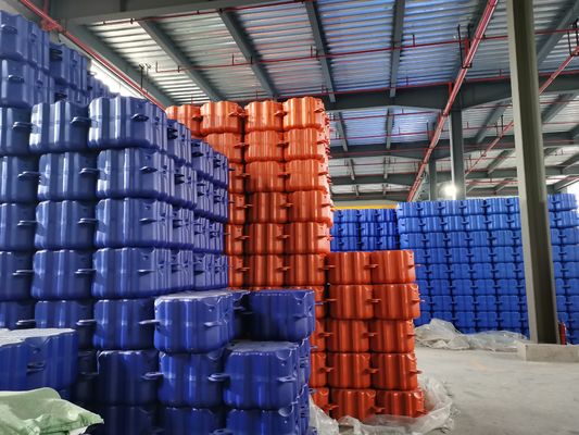 Einfache Installation Chemikalisch korrosionsbeständige PE-Pontoons mit hervorragender Stabilität