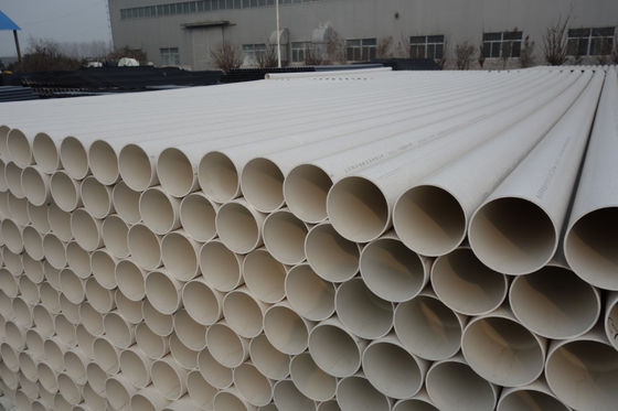 UV-beständiges PVC-Wasserrohr mit Gewindeverbindung